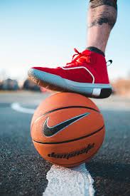 BASKETBALL