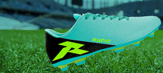 RUNIC FOOTBALL CLEATS